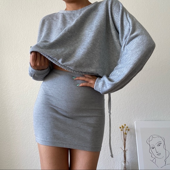 Grey color french terry crew neck sweatshirts - Picture 10 of 10